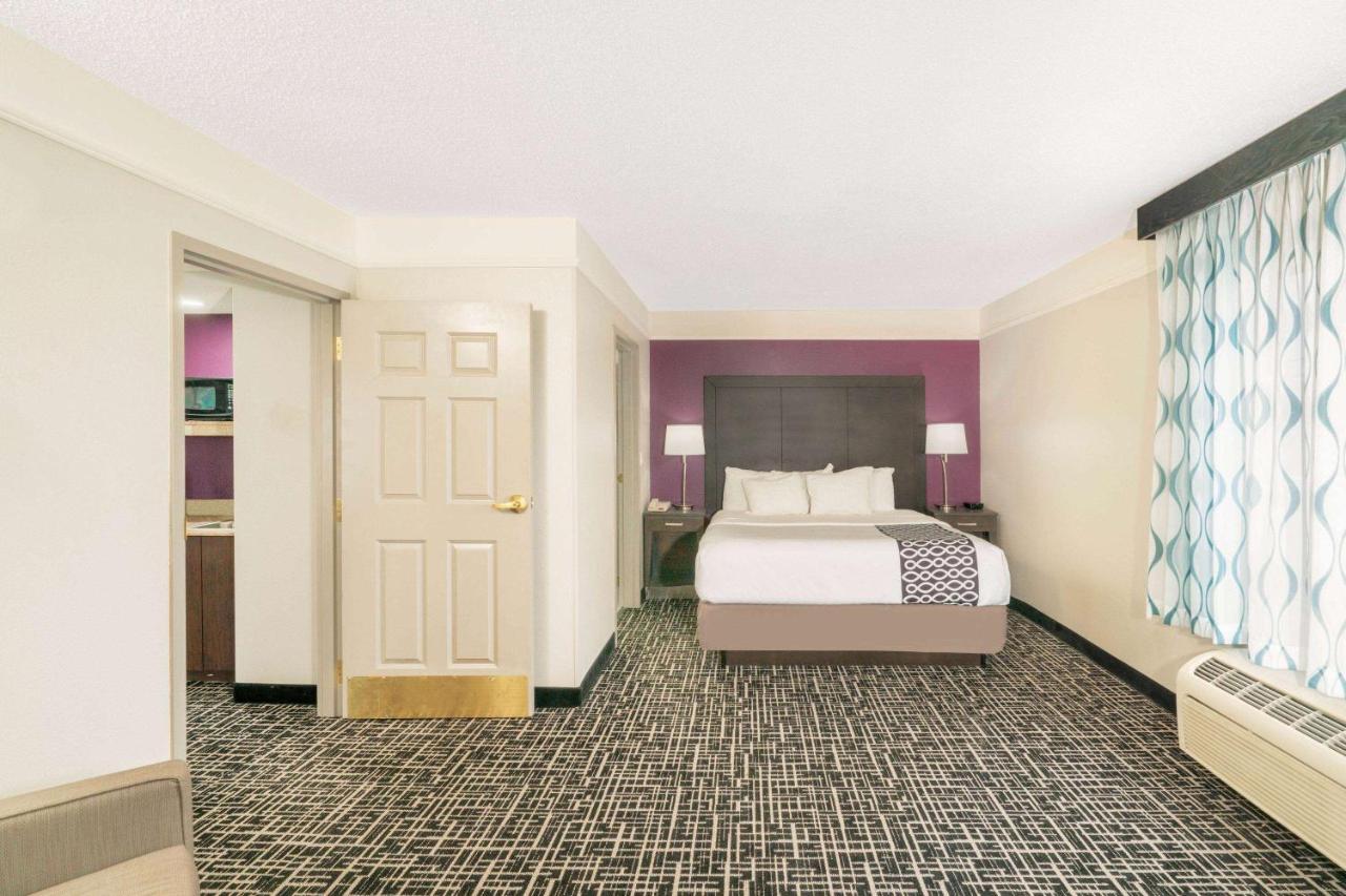 La Quinta By Wyndham Latham Albany Airport Hotel Buitenkant foto
