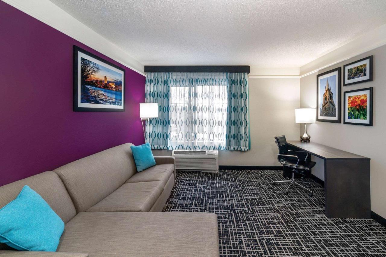 La Quinta By Wyndham Latham Albany Airport Hotel Buitenkant foto