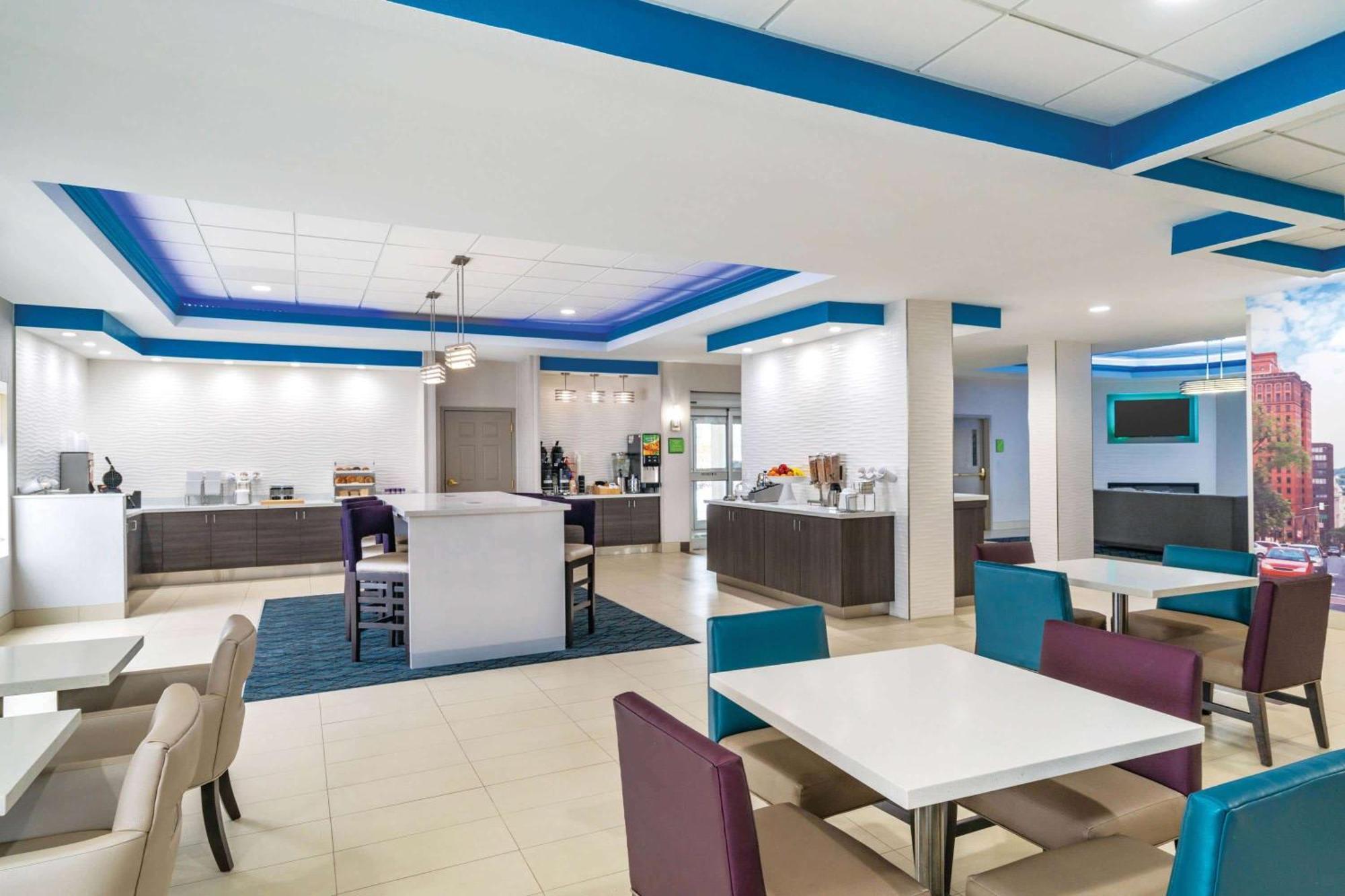 La Quinta By Wyndham Latham Albany Airport Hotel Buitenkant foto