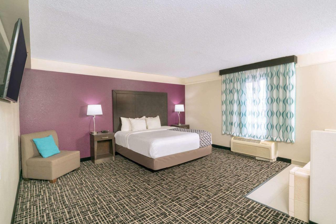 La Quinta By Wyndham Latham Albany Airport Hotel Buitenkant foto