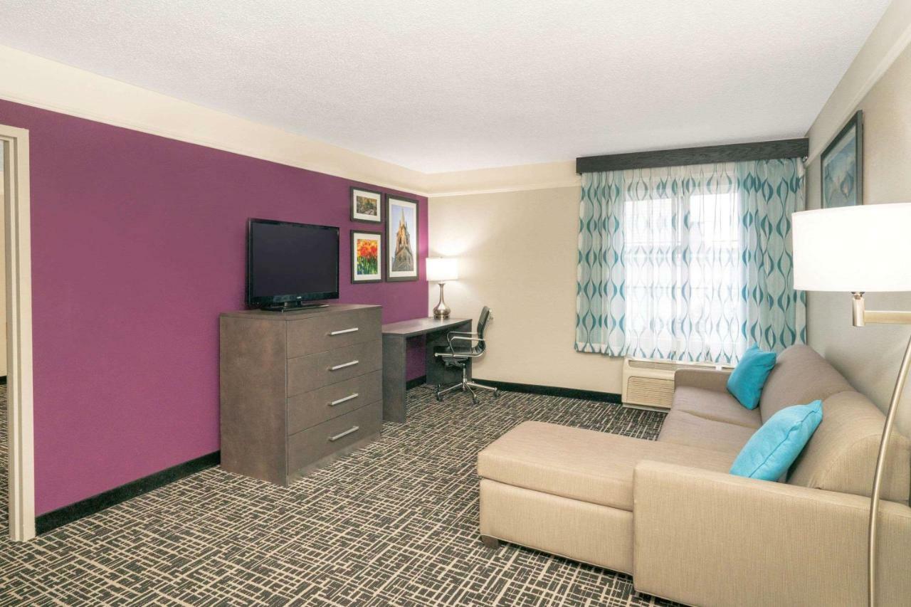 La Quinta By Wyndham Latham Albany Airport Hotel Buitenkant foto
